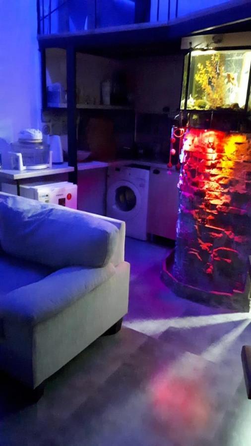 Aquarium Apartment Tbilisi Exterior photo